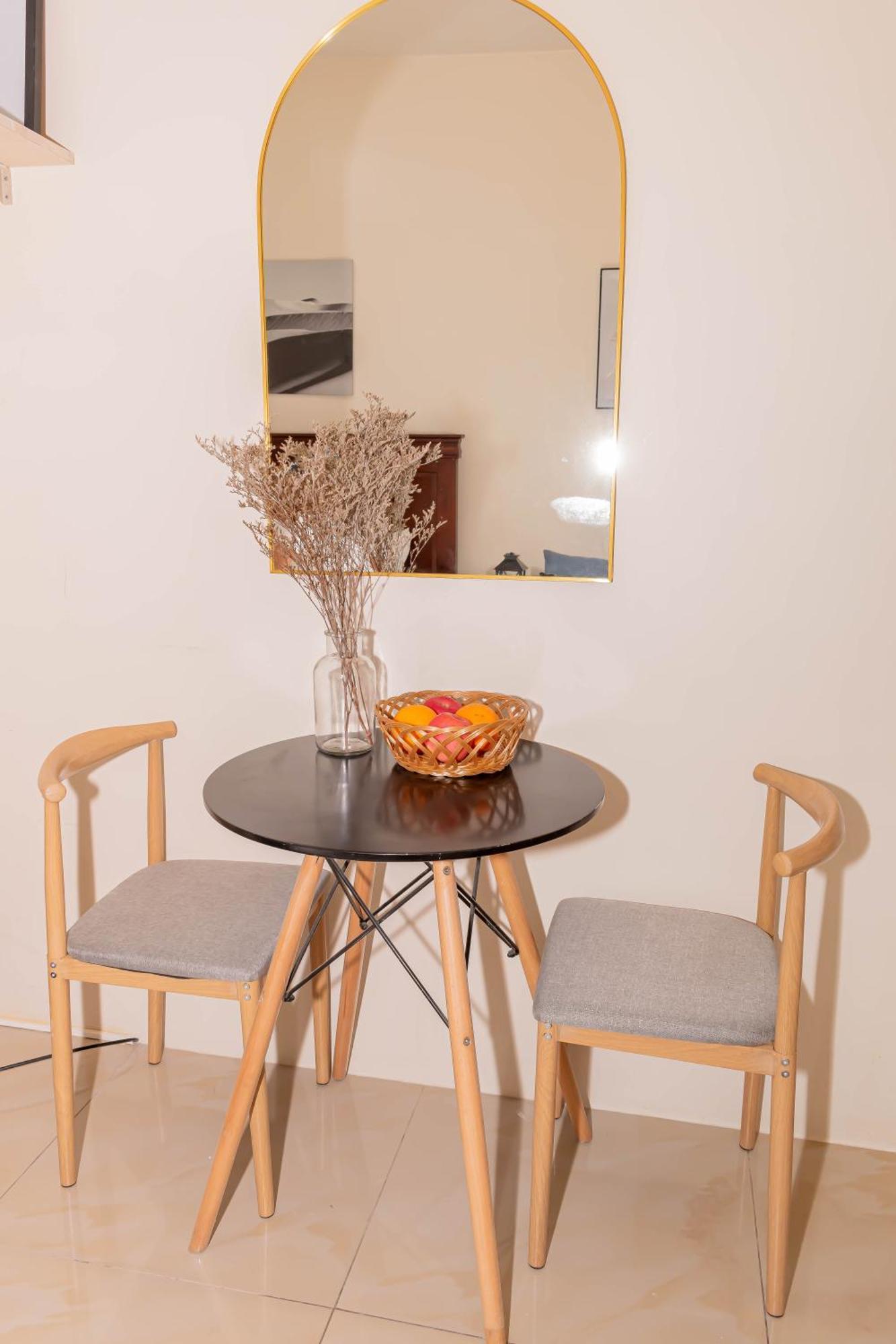 Amora Suites At The Beacon Makati Manille Chambre photo